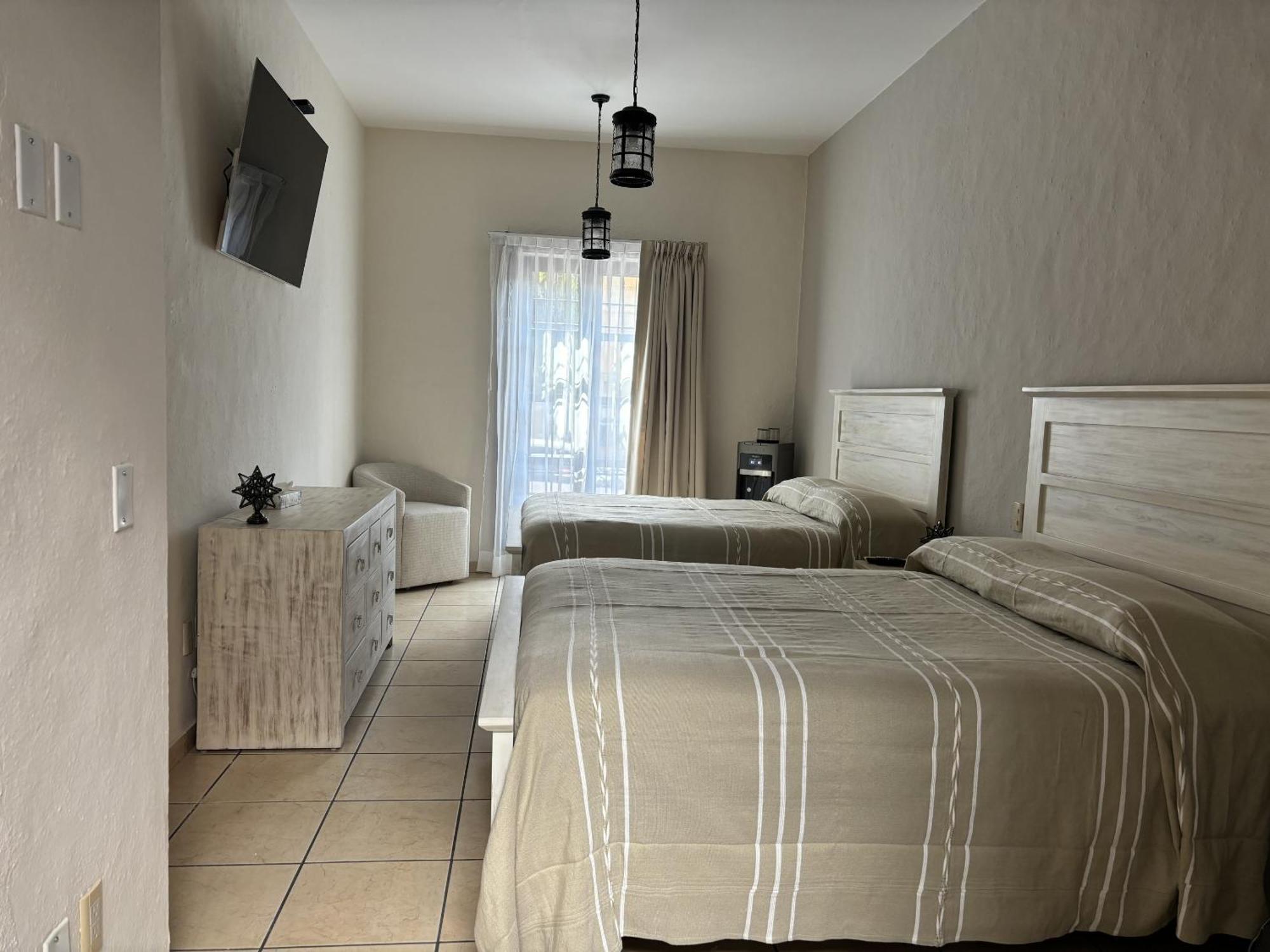 Quinta Don Jose Boutique Hotel Tlaquepaque Oda fotoğraf